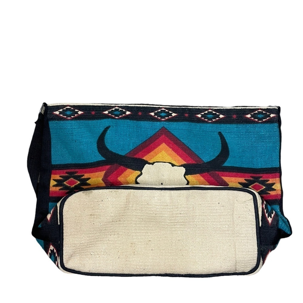 Western Style Saddle Blanket Shoulder Bag - Picture 8 of 12